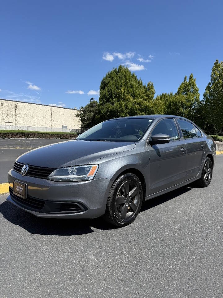 volkswagen jetta 2011 3VWLL7AJ8BM026475 image volkswagen jetta 2011 3VWLL7AJ8BM026475 image