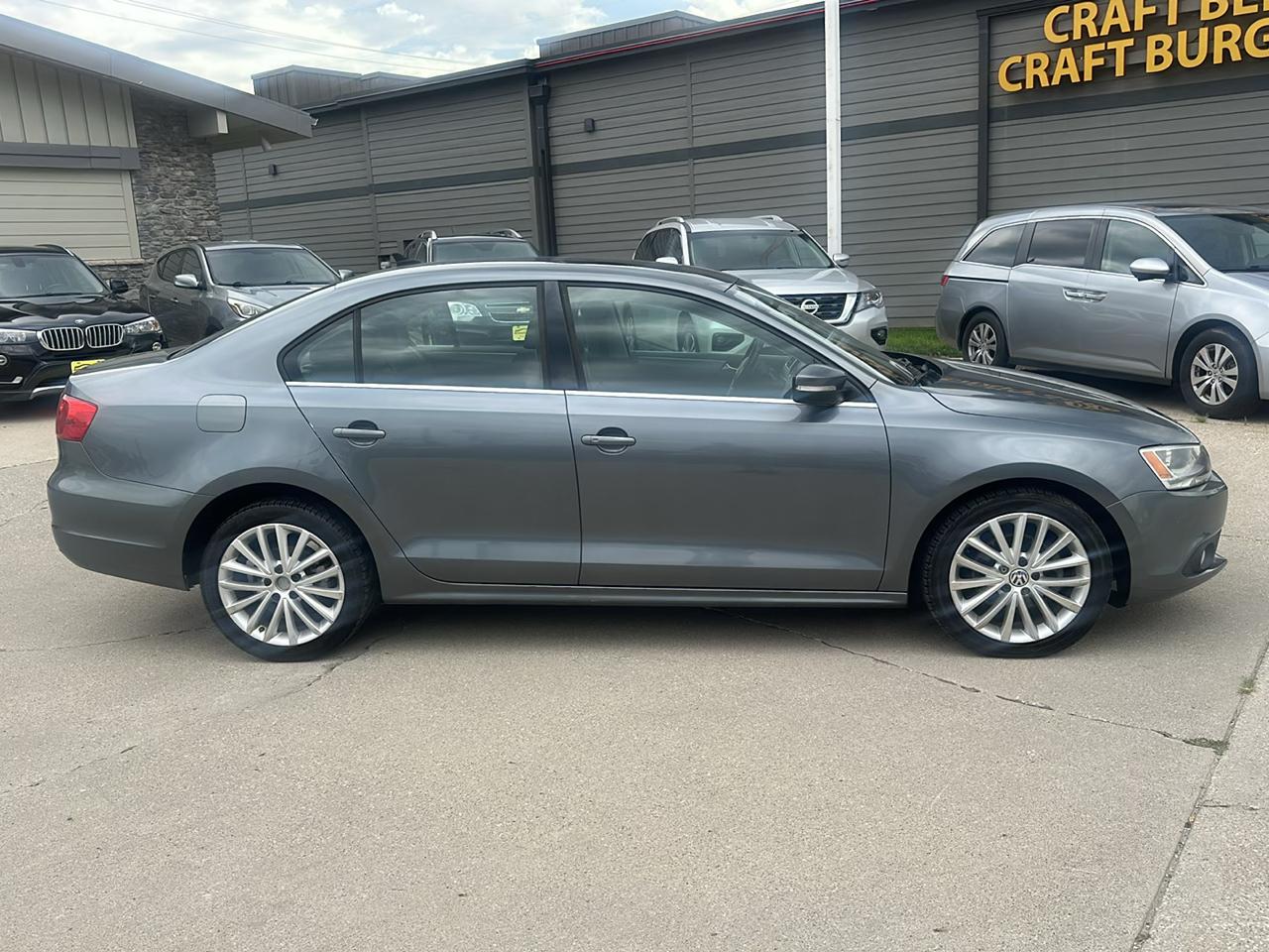 volkswagen jetta 2013 3VWLL7AJ8DM387367 image volkswagen jetta 2013 3VWLL7AJ8DM387367 image