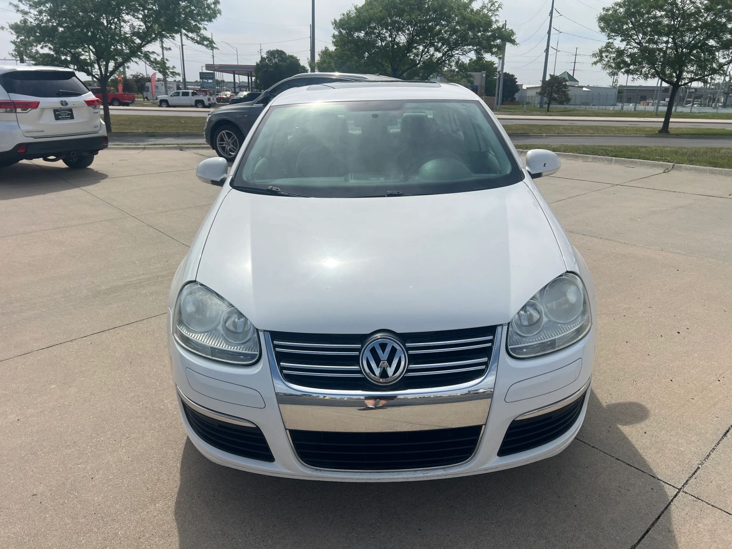 volkswagen jetta 2010 3VWRL7AJ7AM062506 image volkswagen jetta 2010 3VWRL7AJ7AM062506 image