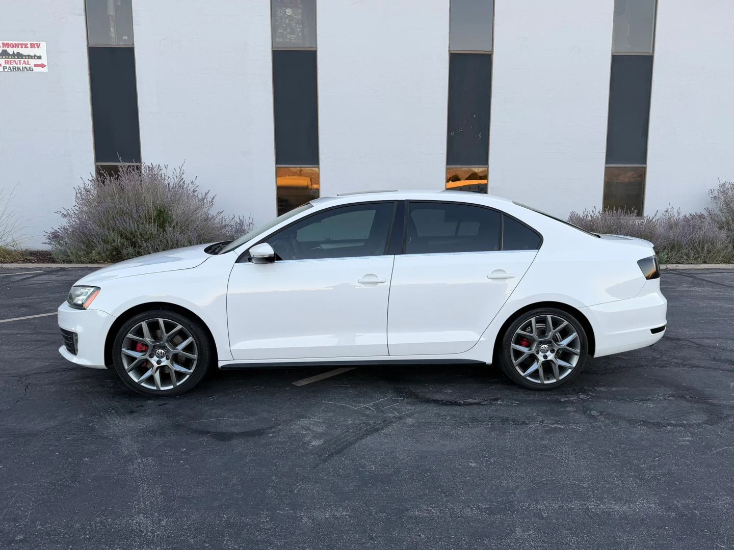 volkswagen jetta 2014 3VW4T7AJ1EM374594 image volkswagen jetta 2014 3VW4T7AJ1EM374594 image