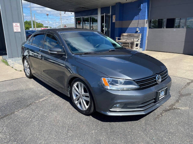 volkswagen jetta 2015 3VWLA7AJ7FM241809 image