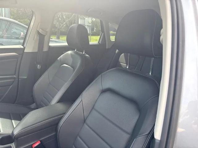 volkswagen jetta 2022 3VWEM7BU5NM011001 image volkswagen jetta 2022 3VWEM7BU5NM011001 image