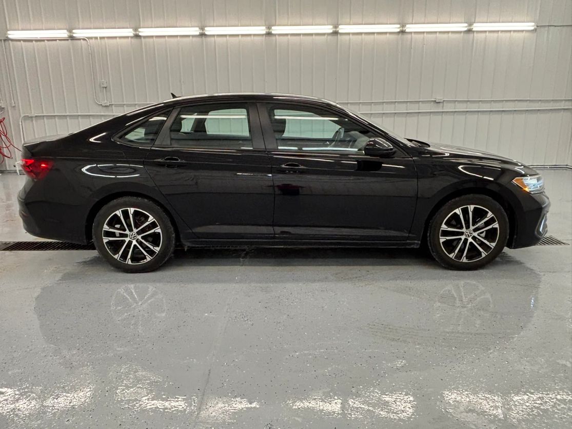 volkswagen jetta 2022 3VWBM7BUXNM032932 image volkswagen jetta 2022 3VWBM7BUXNM032932 image