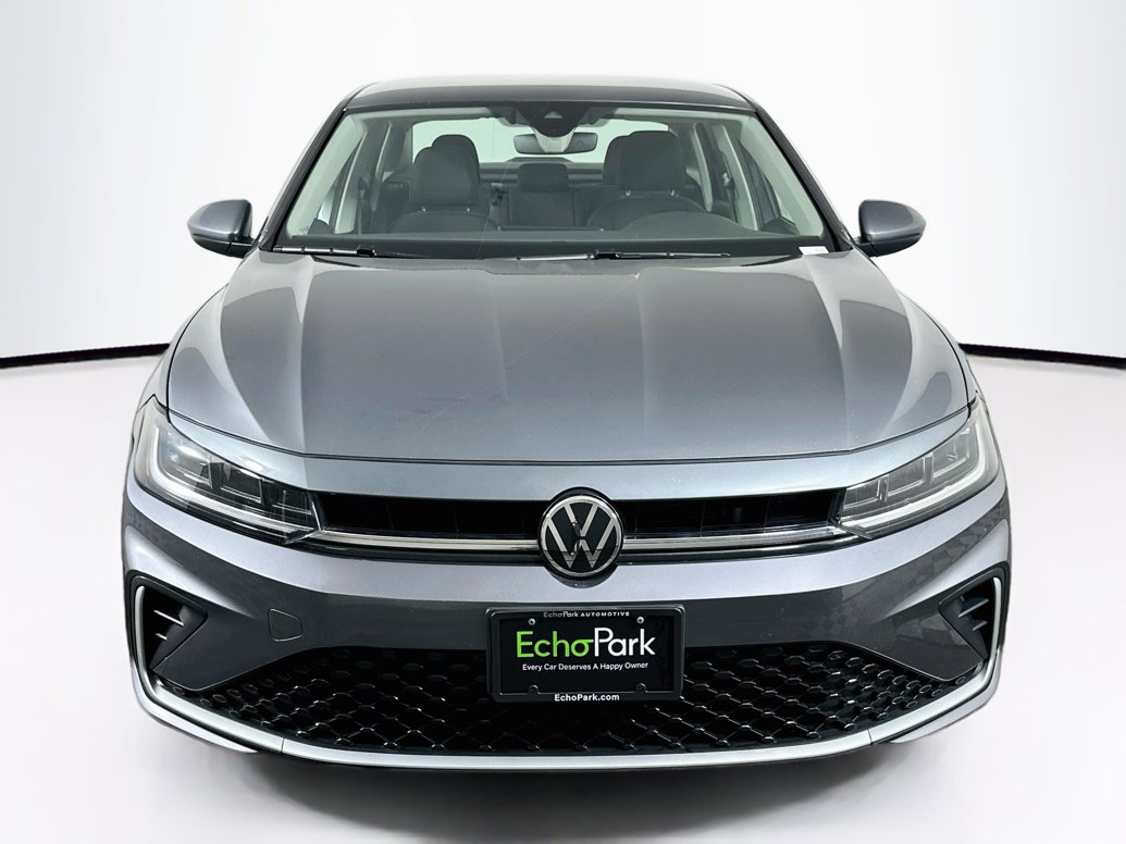 volkswagen jetta 2025 3VW5X7BU2SM023299 image volkswagen jetta 2025 3VW5X7BU2SM023299 image