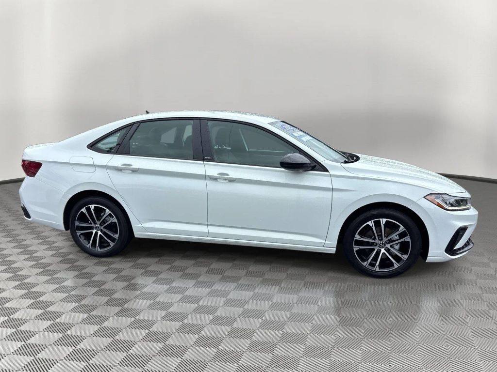 volkswagen jetta 2025 3VWBX7BU2SM012595 image volkswagen jetta 2025 3VWBX7BU2SM012595 image