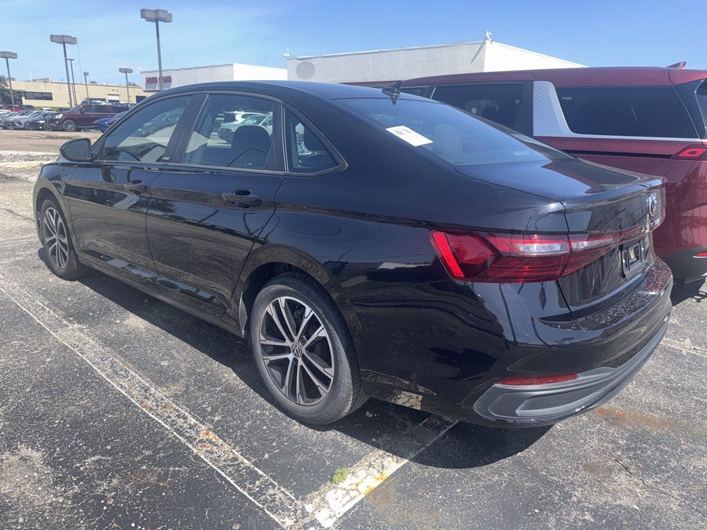 volkswagen jetta 2025 3VWBX7BU4SM067825 image volkswagen jetta 2025 3VWBX7BU4SM067825 image
