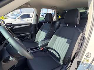 volkswagen jetta 2025 3VW5X7BU1SM045584 image volkswagen jetta 2025 3VW5X7BU1SM045584 image