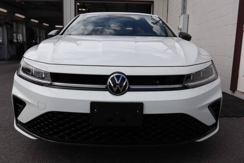 volkswagen jetta 2025 3VWBX7BU4SM070496 image volkswagen jetta 2025 3VWBX7BU4SM070496 image