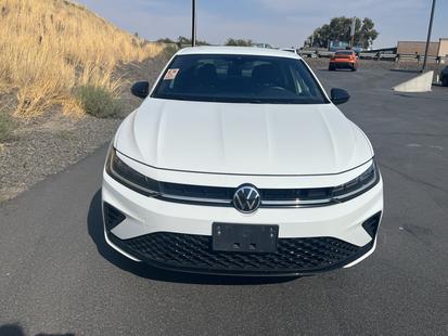 volkswagen jetta 2025 3VWBX7BU4SM046781 image volkswagen jetta 2025 3VWBX7BU4SM046781 image