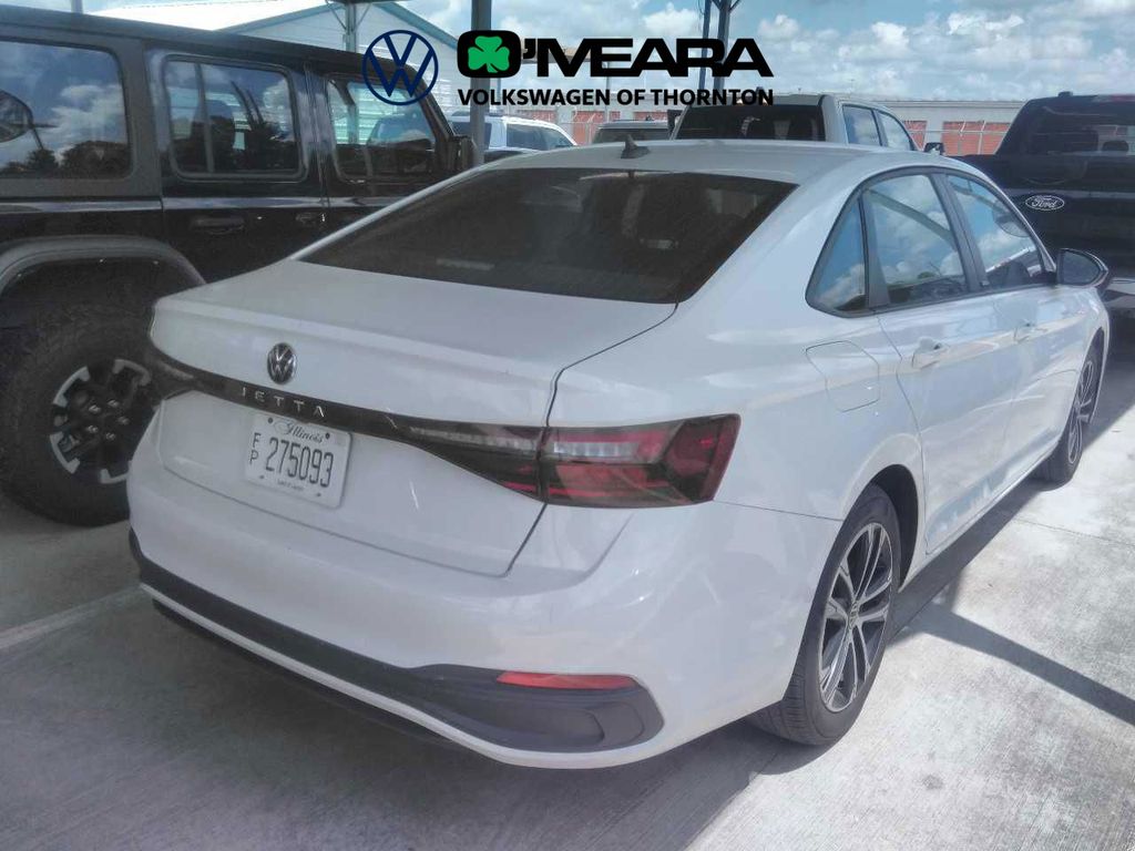 volkswagen jetta 2025 3VWBX7BU6SM011062 image volkswagen jetta 2025 3VWBX7BU6SM011062 image