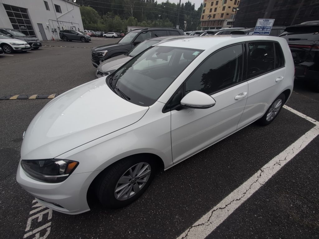 volkswagen golf 2018 3VWB17AU5JM266545 image volkswagen golf 2018 3VWB17AU5JM266545 image