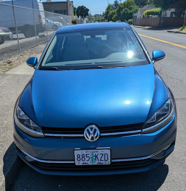 volkswagen golf 2018 3VWG17AU0JM276437 image volkswagen golf 2018 3VWG17AU0JM276437 image