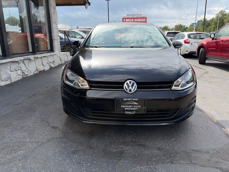 volkswagen golf 2017 3VW117AU6HM001221 image volkswagen golf 2017 3VW117AU6HM001221 image