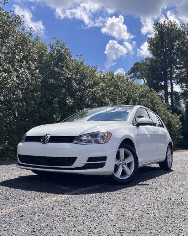 volkswagen golf 2017 3VW117AU1HM064713 image volkswagen golf 2017 3VW117AU1HM064713 image