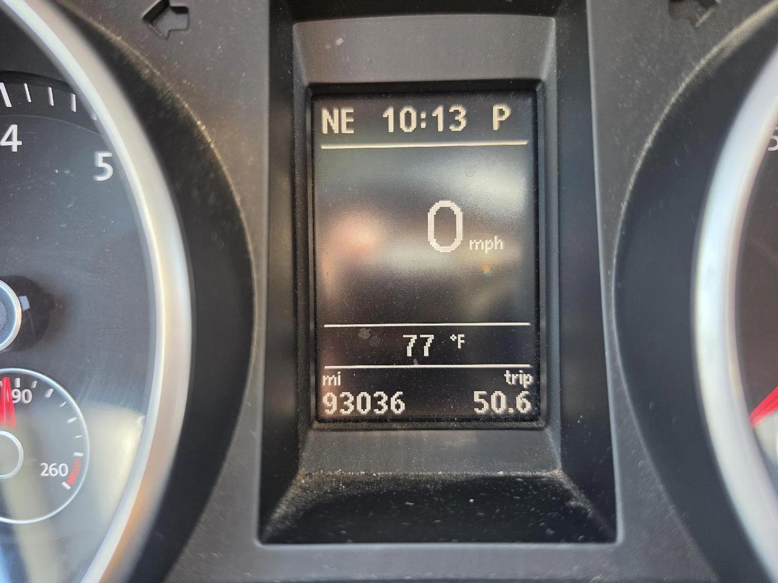 volkswagen golf 2013 WVWDB7AJ2DW135379 image volkswagen golf 2013 WVWDB7AJ2DW135379 image