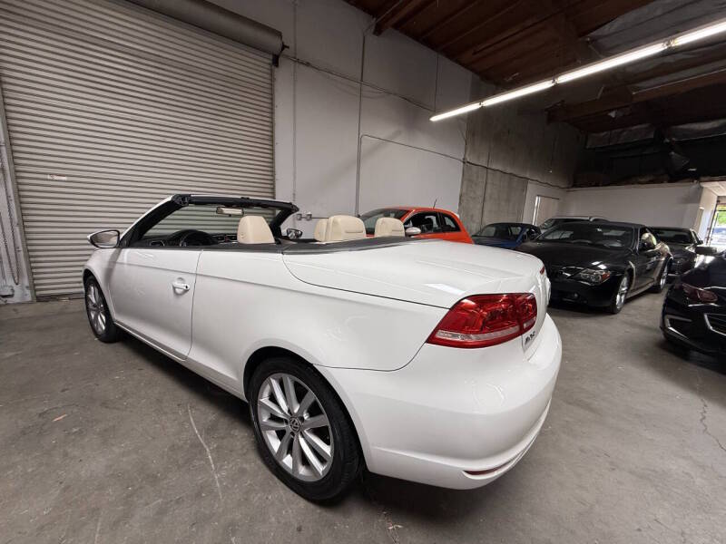 volkswagen eos 2012 WVWBW7AH8CV011825 image volkswagen eos 2012 WVWBW7AH8CV011825 image