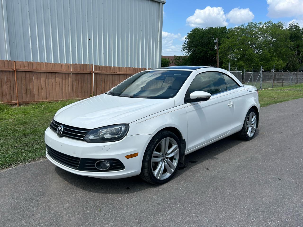 Volkswagen Eos 2014 WVWFW8AH7EV001927 image Volkswagen Eos 2014 WVWFW8AH7EV001927 image