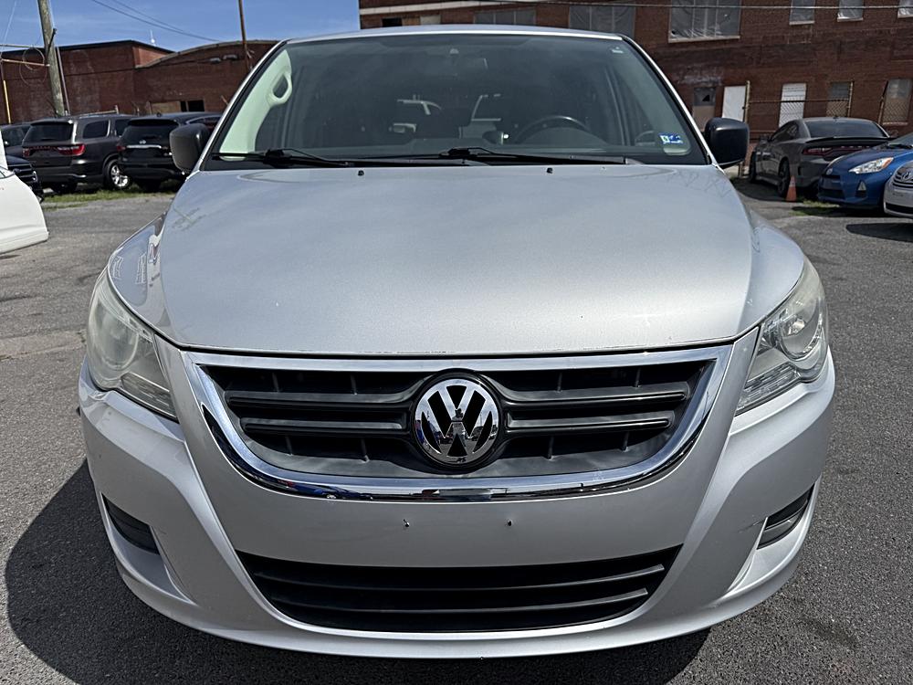 volkswagen routan 2009 2V8HW44169R559152 image volkswagen routan 2009 2V8HW44169R559152 image