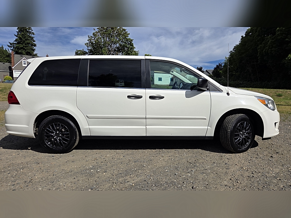 volkswagen routan 2012 2C4RVAAGXCR390769 image volkswagen routan 2012 2C4RVAAGXCR390769 image