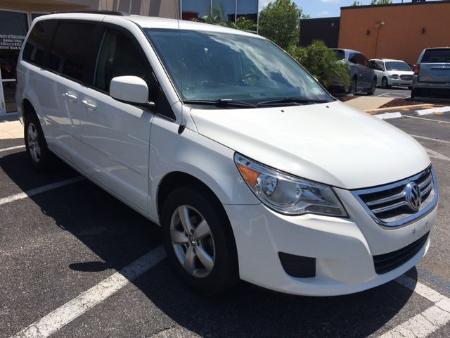 volkswagen routan 2011 2V4RW3DG4BR691613 image volkswagen routan 2011 2V4RW3DG4BR691613 image