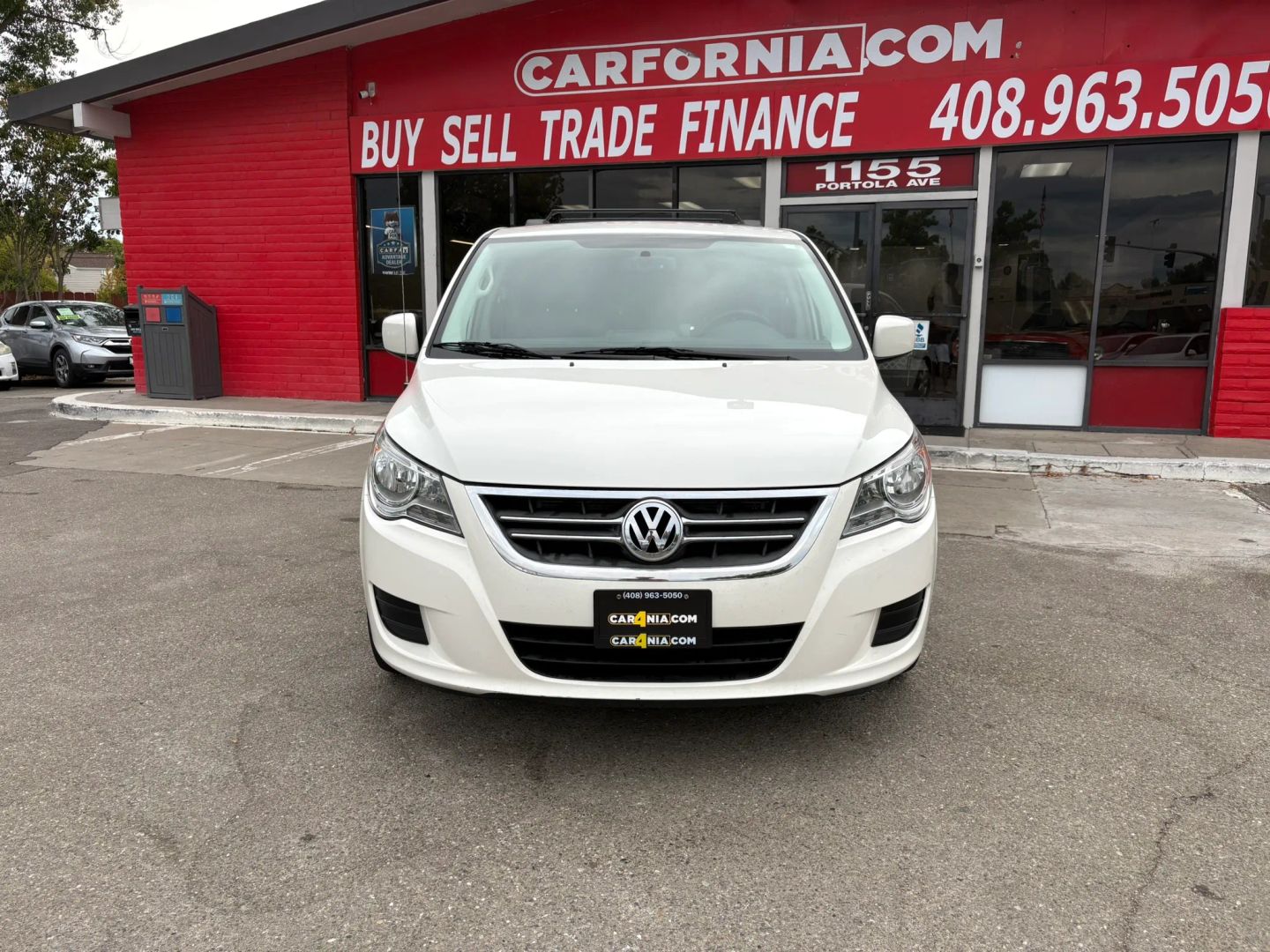 volkswagen routan 2011 2V4RW3DG7BR740397 image volkswagen routan 2011 2V4RW3DG7BR740397 image