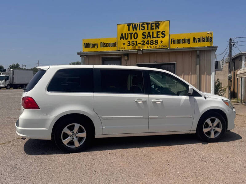 volkswagen routan 2010 2V4RW3D17AR296058 image volkswagen routan 2010 2V4RW3D17AR296058 image