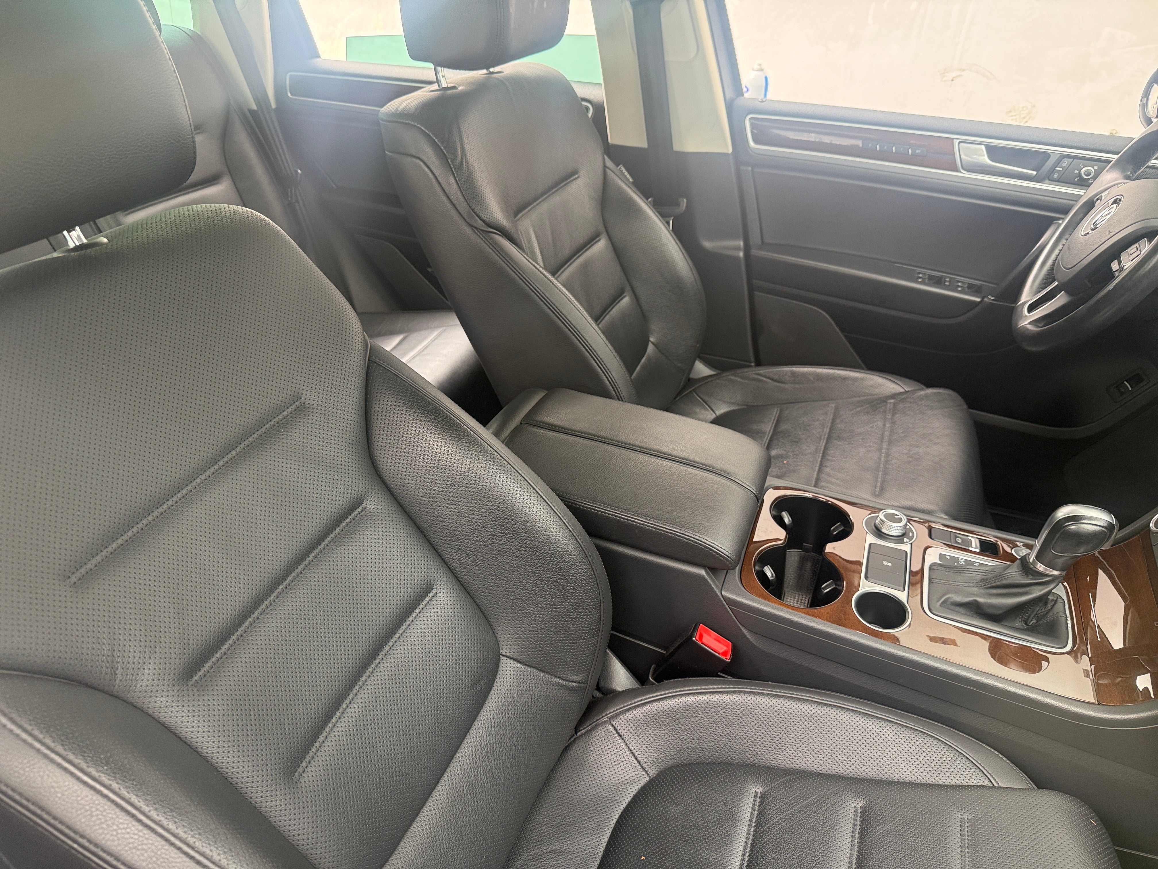 volkswagen touareg 2016 WVGEF9BP2GD012569 image volkswagen touareg 2016 WVGEF9BP2GD012569 image
