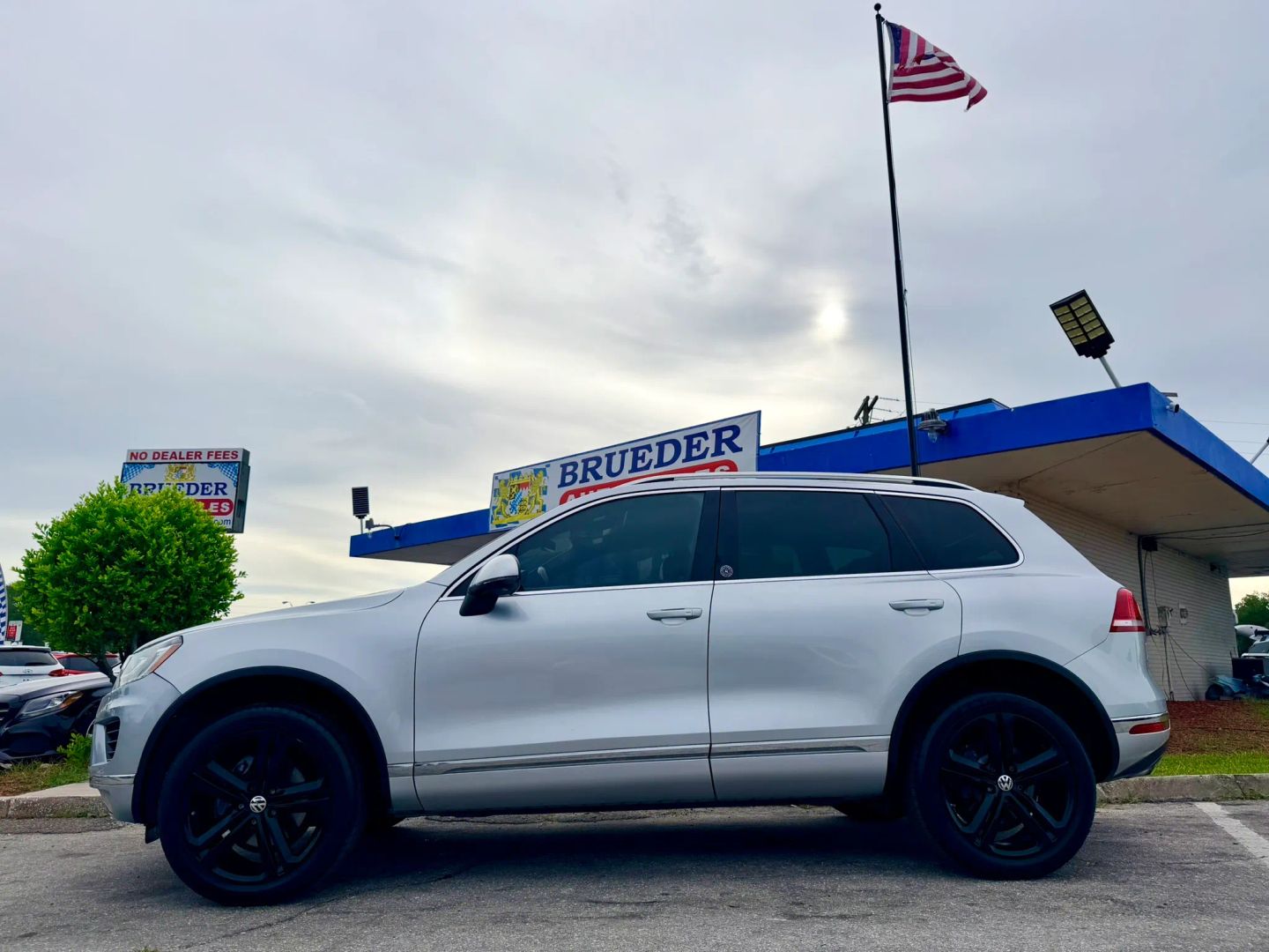 volkswagen touareg 2017 WVGRF7BP1HD003627 image volkswagen touareg 2017 WVGRF7BP1HD003627 image