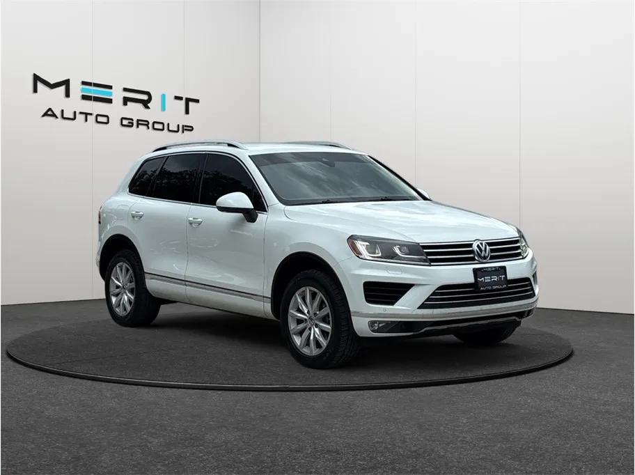 volkswagen touareg 2017 WVGEF7BP8HD003638 image volkswagen touareg 2017 WVGEF7BP8HD003638 image