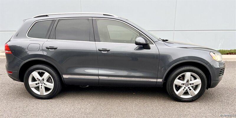 volkswagen touareg 2012 WVGEK9BP6CD007087 image volkswagen touareg 2012 WVGEK9BP6CD007087 image