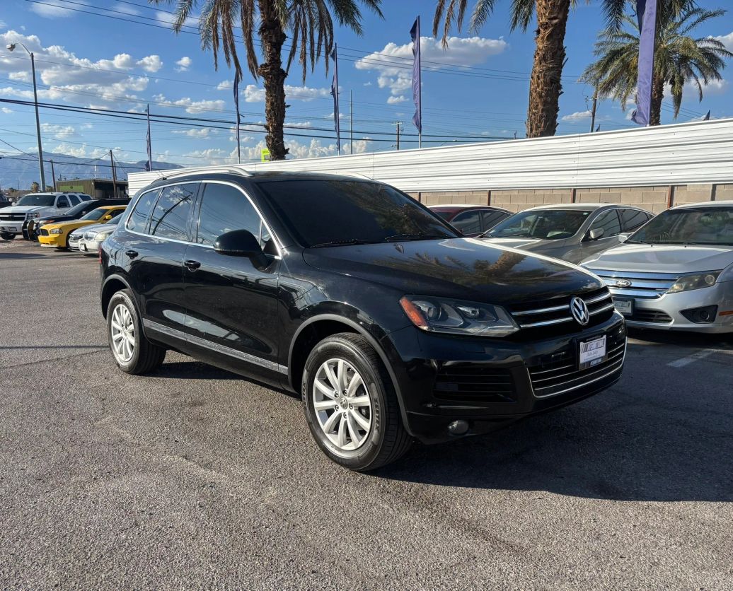 volkswagen touareg 2012 WVGFF9BP1CD004560 image volkswagen touareg 2012 WVGFF9BP1CD004560 image