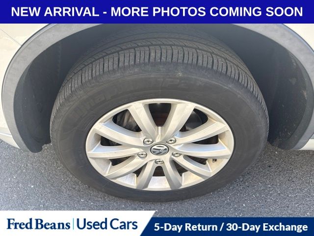 volkswagen touareg 2012 WVGEK9BP0CD006419 image volkswagen touareg 2012 WVGEK9BP0CD006419 image