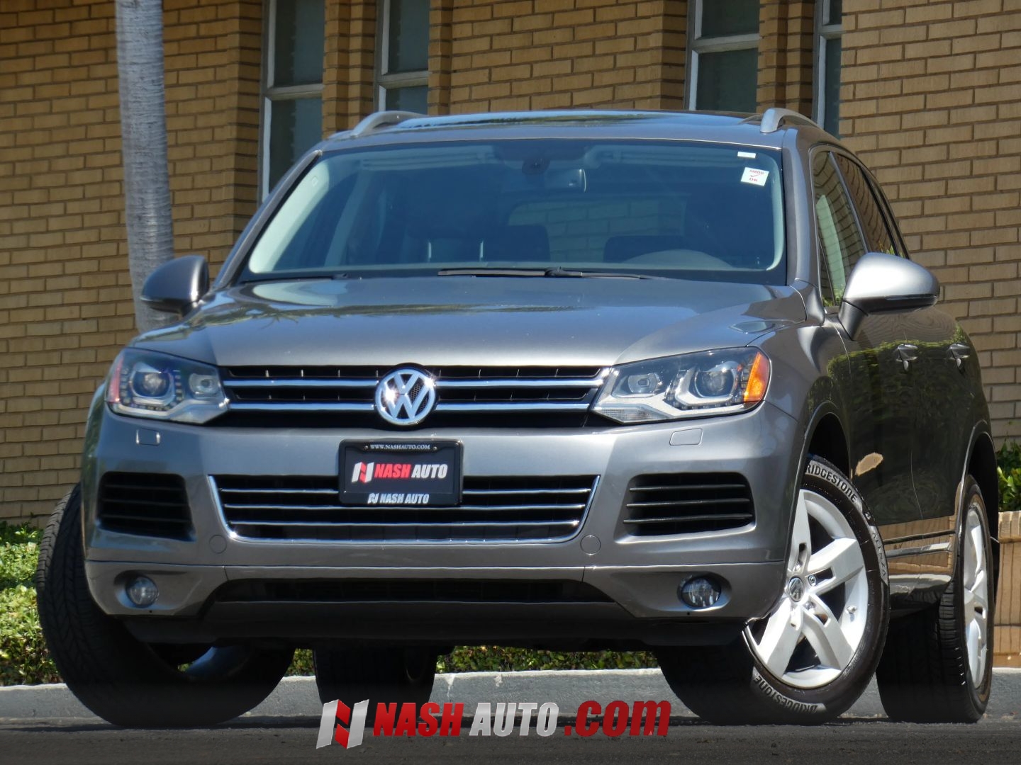 volkswagen touareg 2014 WVGEF9BP8ED010421 image volkswagen touareg 2014 WVGEF9BP8ED010421 image