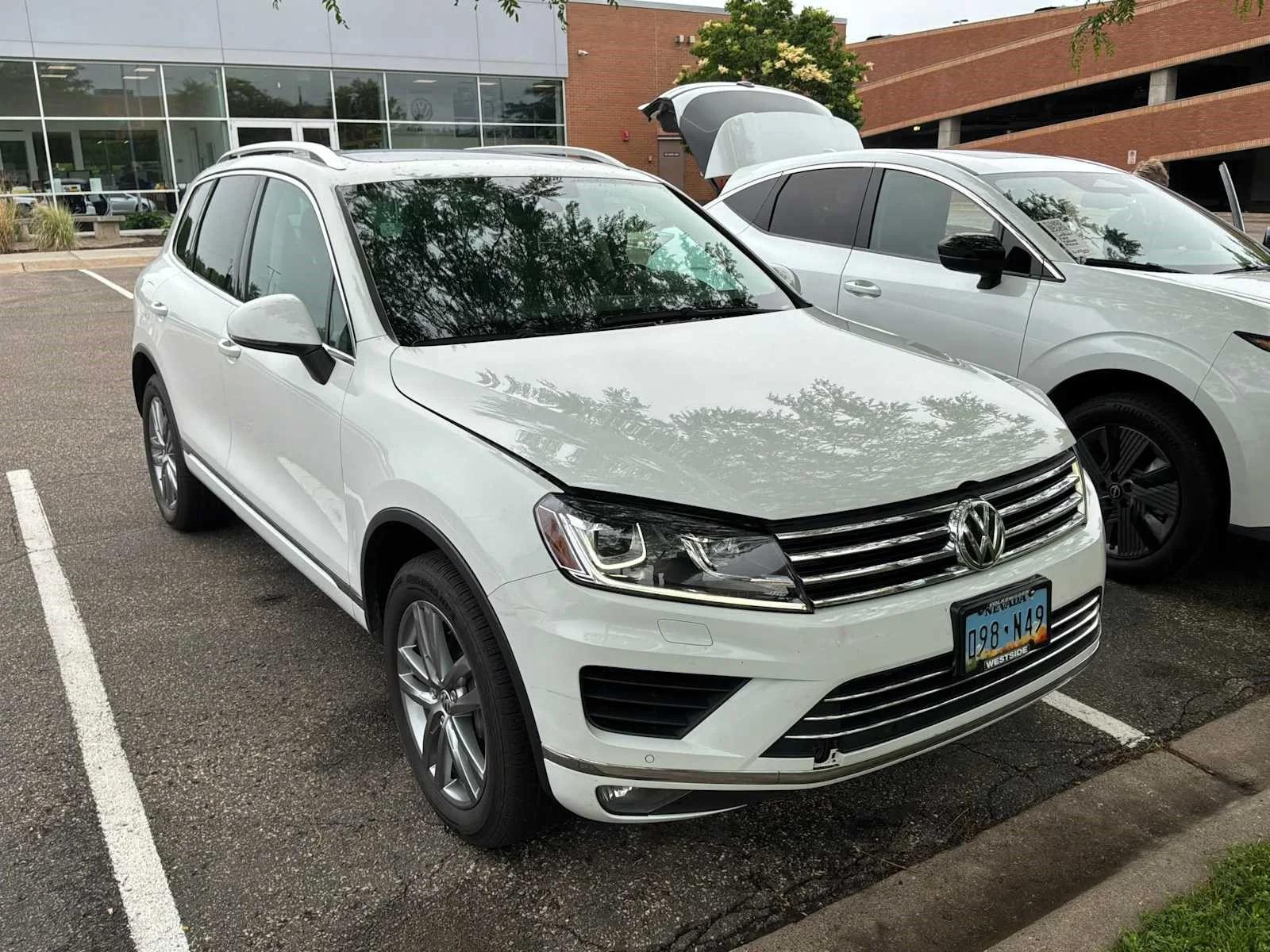 volkswagen touareg 2015 WVGEF9BP0FD002850 image volkswagen touareg 2015 WVGEF9BP0FD002850 image