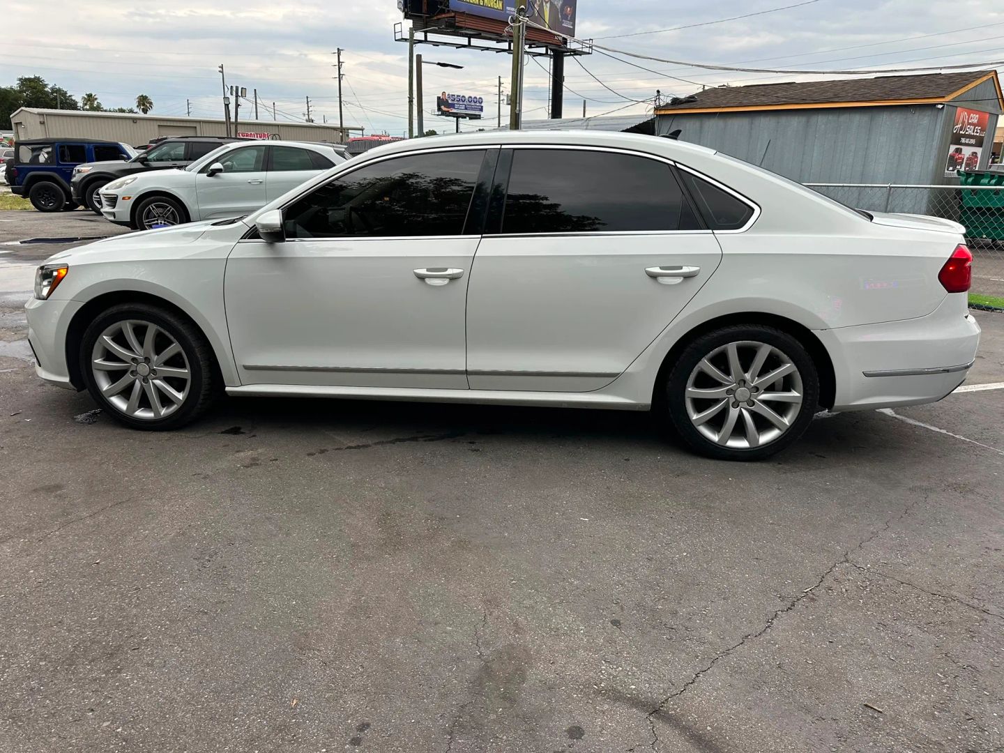 volkswagen passat 2016 1VWCT7A31GC028319 image volkswagen passat 2016 1VWCT7A31GC028319 image