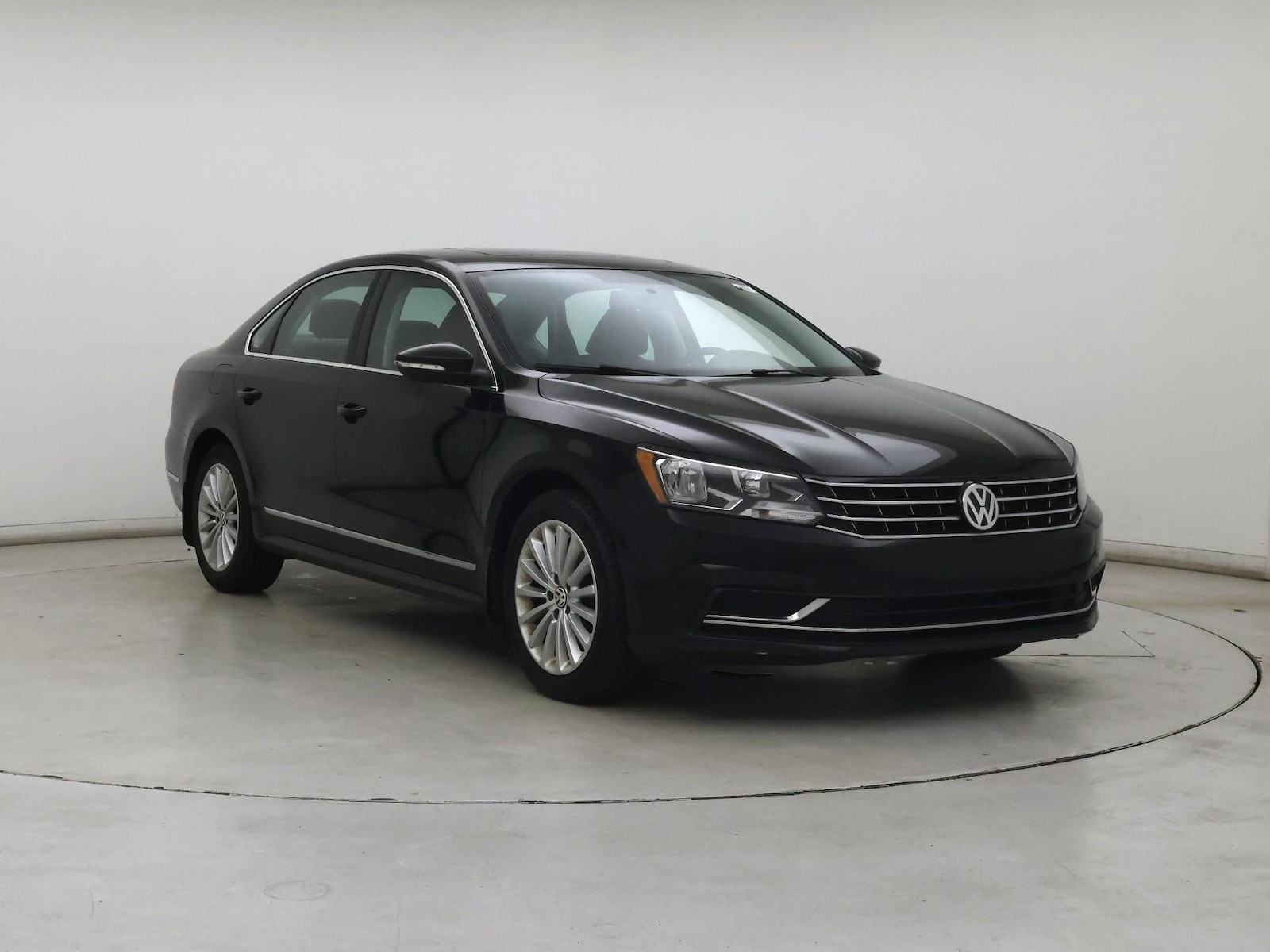 volkswagen passat 2016 1VWBT7A3XGC065946 image volkswagen passat 2016 1VWBT7A3XGC065946 image