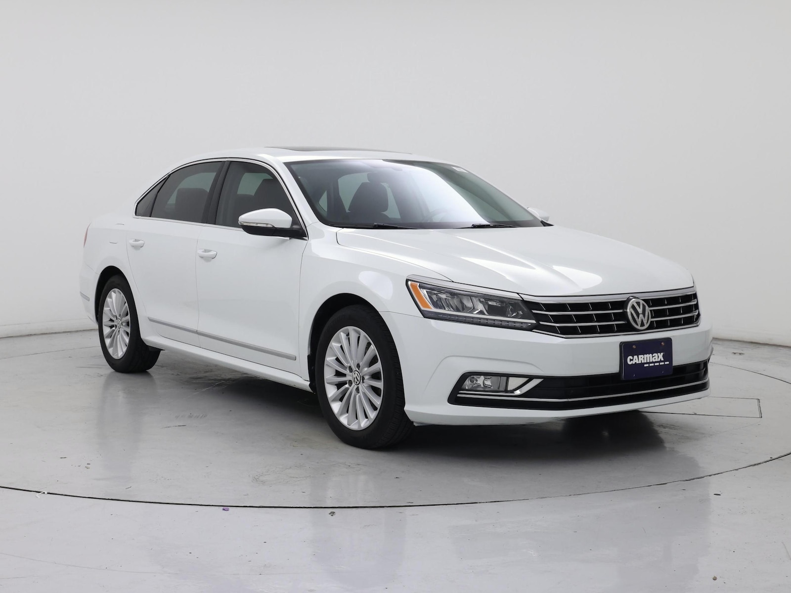 volkswagen passat 2016 1VWBS7A3XGC048485 image volkswagen passat 2016 1VWBS7A3XGC048485 image