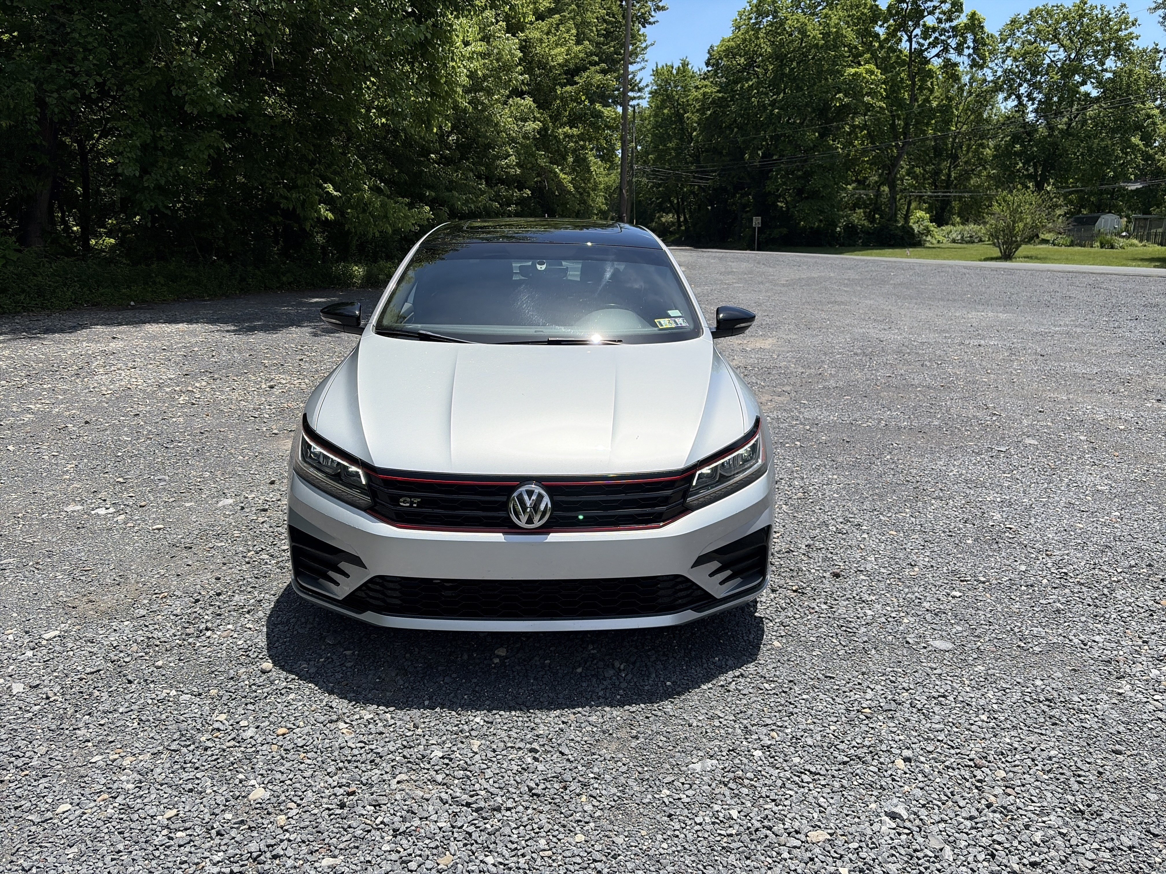 volkswagen passat 2018 1VWJM7A31JC041440 image volkswagen passat 2018 1VWJM7A31JC041440 image