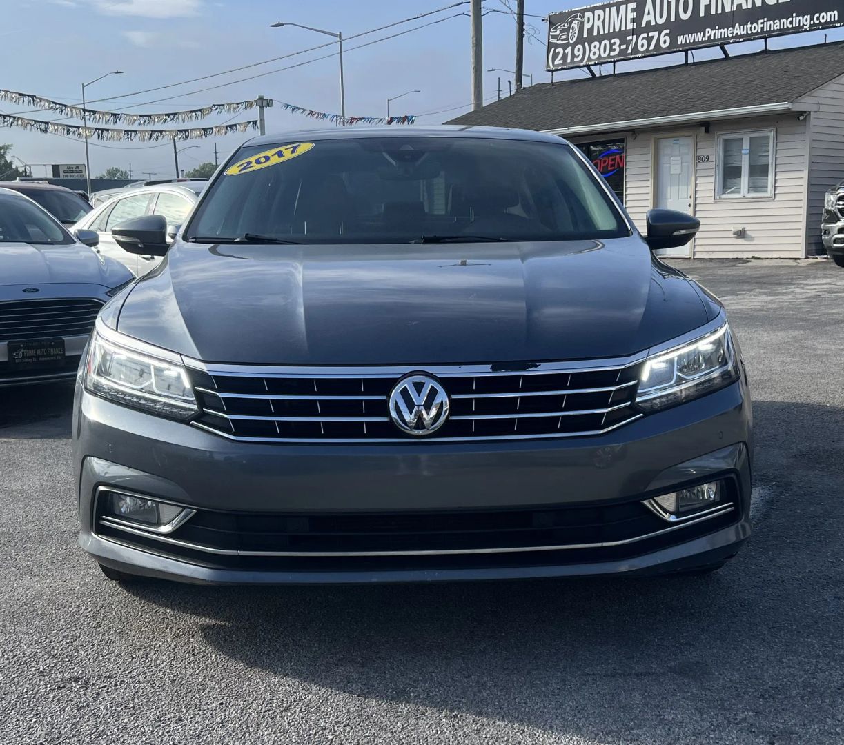 volkswagen passat 2017 1VWCT7A34HC077595 image volkswagen passat 2017 1VWCT7A34HC077595 image