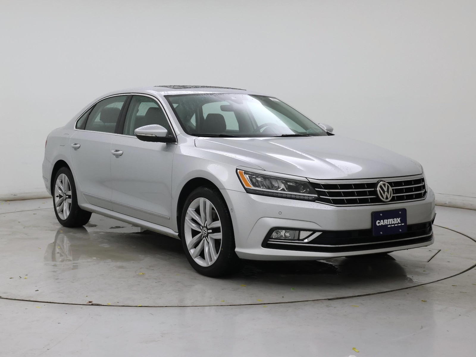 volkswagen passat 2017 1VWCM7A38HC056374 image volkswagen passat 2017 1VWCM7A38HC056374 image