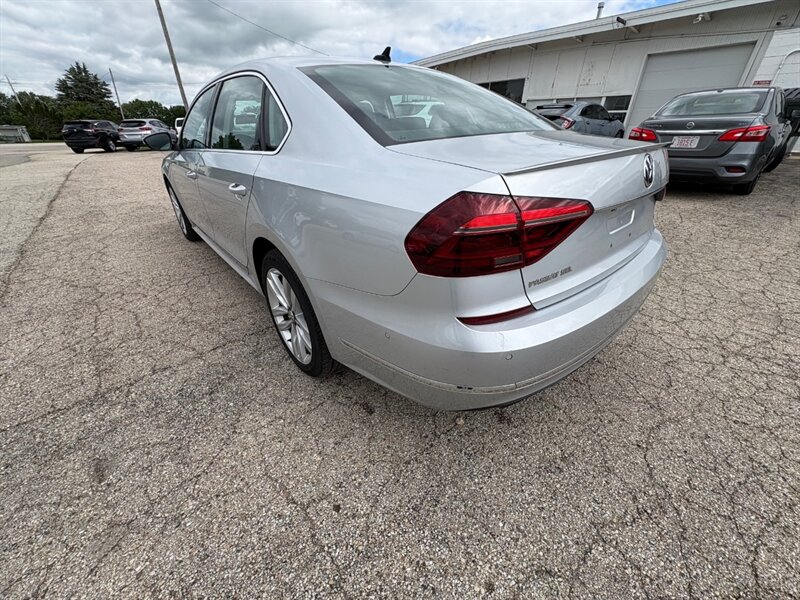volkswagen passat 2017 1VWCT7A36HC048454 image volkswagen passat 2017 1VWCT7A36HC048454 image