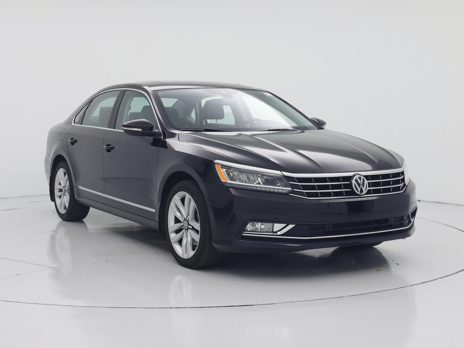 volkswagen passat 2017 1VWCT7A38HC082640 image volkswagen passat 2017 1VWCT7A38HC082640 image