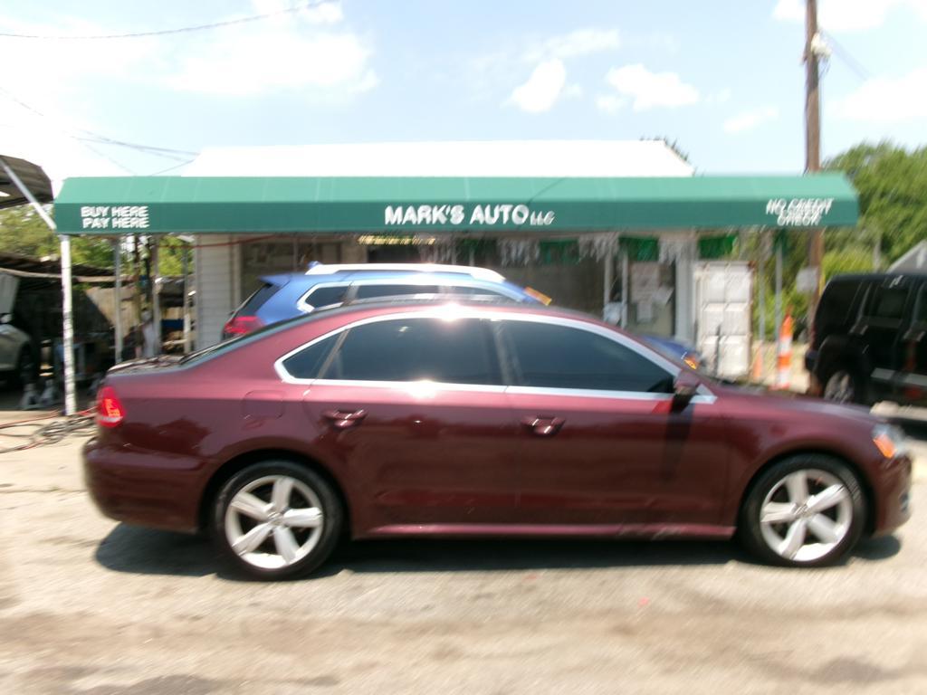 volkswagen passat 2012 1VWBP7A36CC052772 image volkswagen passat 2012 1VWBP7A36CC052772 image