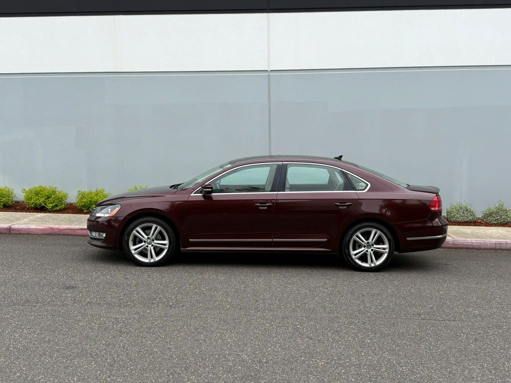volkswagen passat 2013 1VWCN7A37DC031425 image volkswagen passat 2013 1VWCN7A37DC031425 image