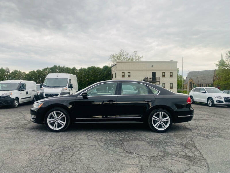volkswagen passat 2013 1VWCM7A36DC083681 image volkswagen passat 2013 1VWCM7A36DC083681 image