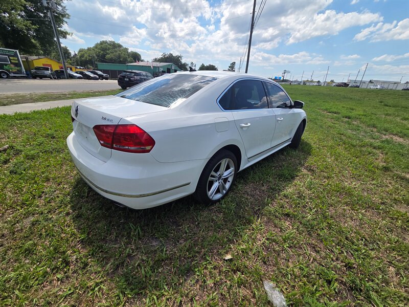 volkswagen passat 2013 1VWCM7A30DC011147 image volkswagen passat 2013 1VWCM7A30DC011147 image