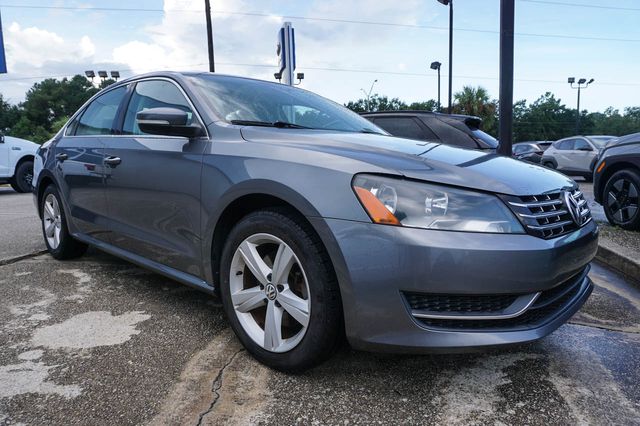 volkswagen passat 2013 1VWBN7A34DC110045 image volkswagen passat 2013 1VWBN7A34DC110045 image