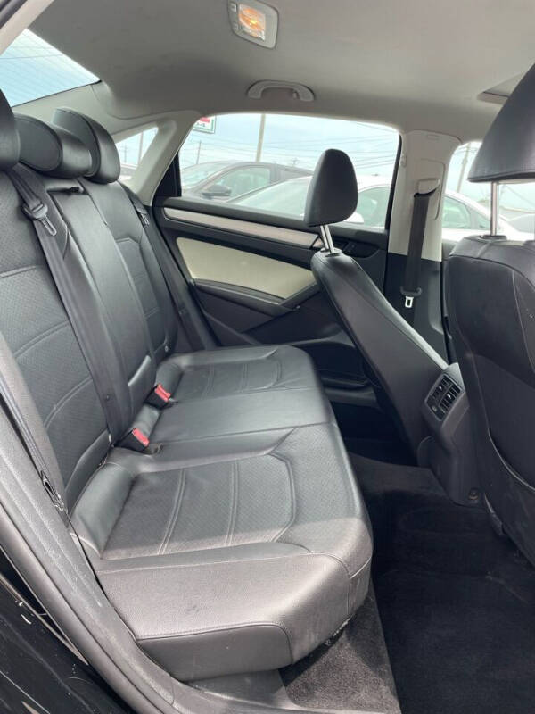 volkswagen passat 2013 1VWBH7A34DC098423 image volkswagen passat 2013 1VWBH7A34DC098423 image