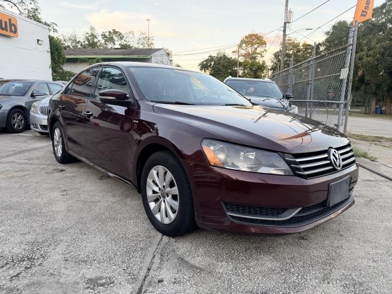 volkswagen passat 2014 1VWAT7A31EC078190 image