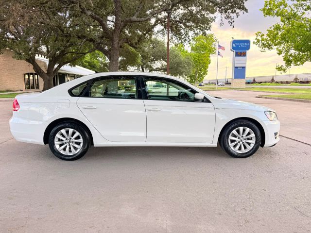 volkswagen passat 2014 1VWAS7A3XEC121010 image volkswagen passat 2014 1VWAS7A3XEC121010 image